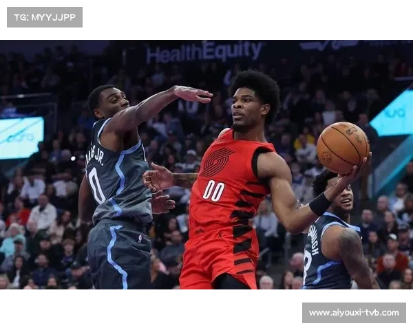 开拓者135-119战胜爵士,克林根23+18+7怪兽级表现统治内线